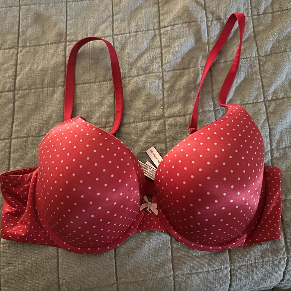 Victoria’s Secret Body By Victoria Push Up 38C
